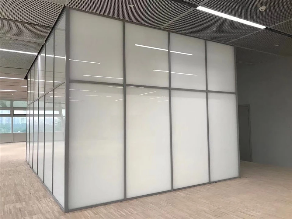 folding glass wall interior